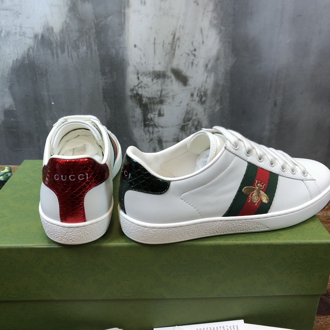G*u*i bee print sneaker