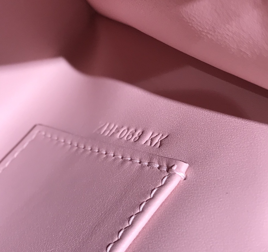 H**mes kelly pochette