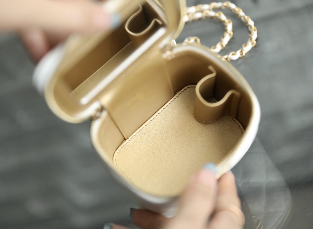 π¦πΊππΎππΊ mini box
